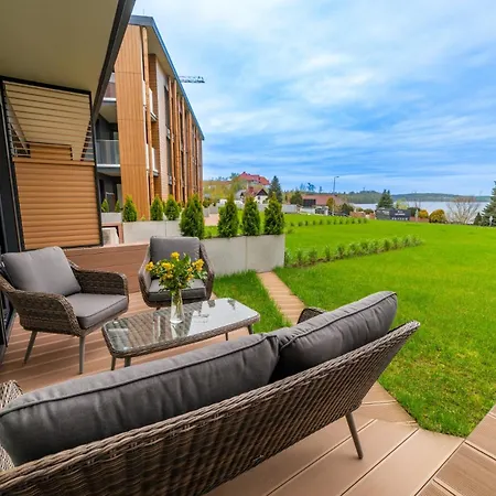 Pratum 24 Mikołajki