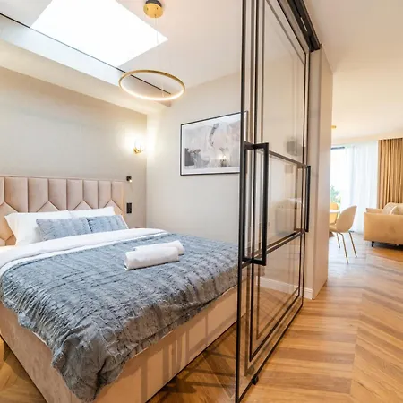 Pratum 24 Mikołajki